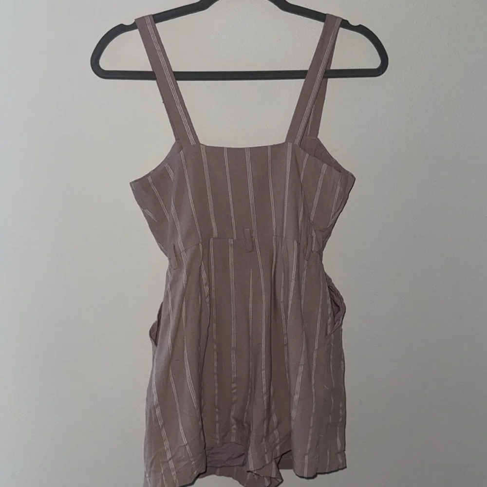 Coco + Jaimeson Snap front tencel pink white stripes‎ romper Sz S - Picture 4 of 7